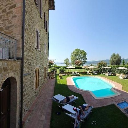 Appartamento Lago Trasimeno - Torricella Pg Luaran gambar