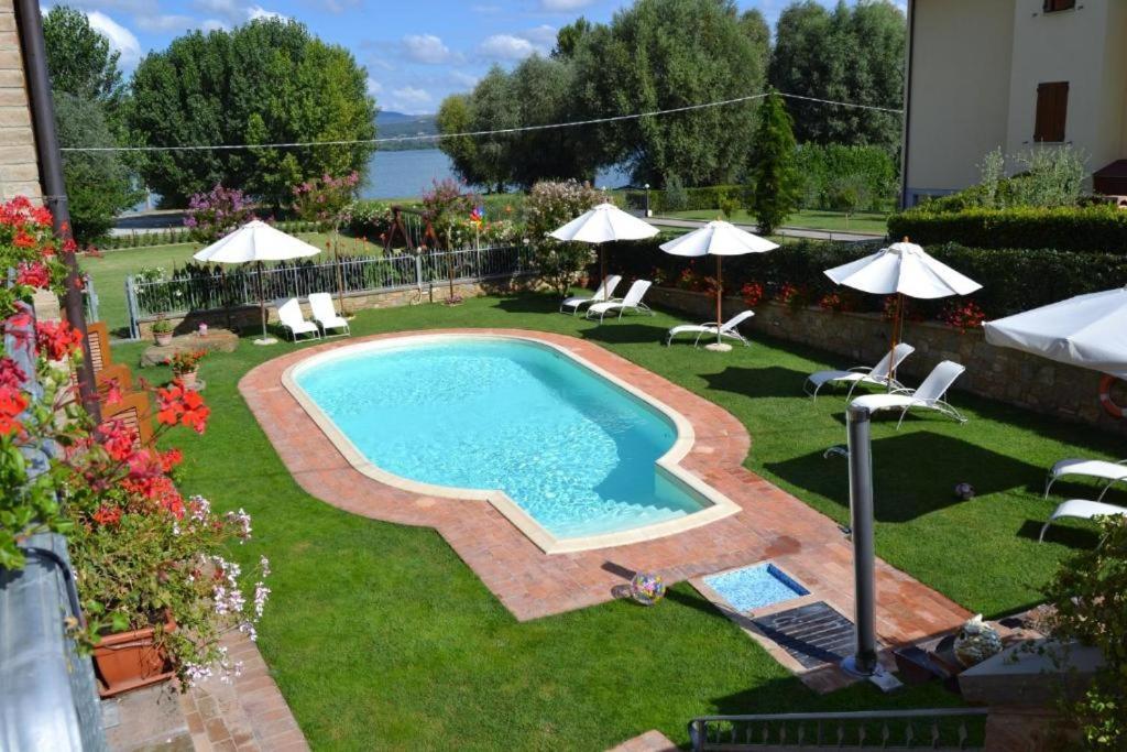 Appartamento Lago Trasimeno - Torricella Pg Luaran gambar
