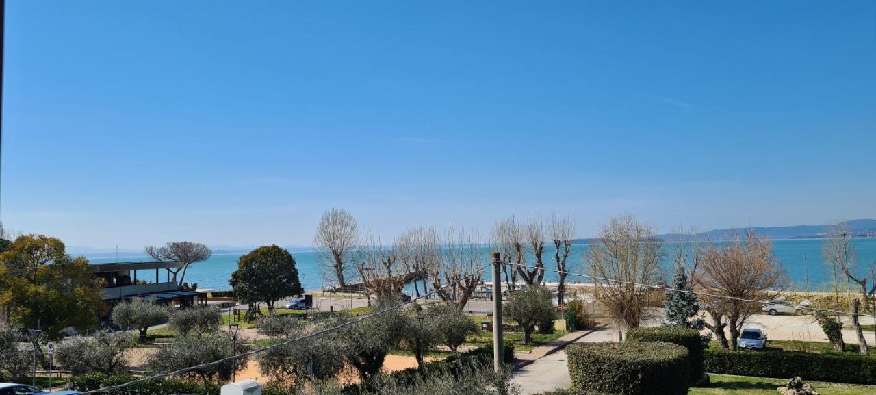 Appartamento Lago Trasimeno - Torricella Pg Luaran gambar